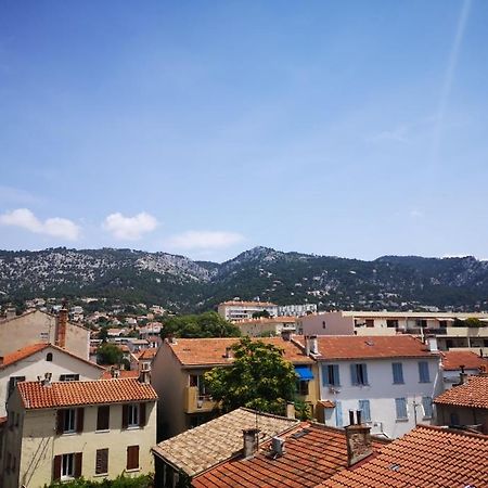 Appartement Proche Centre Ville, Port, Et Mont Faron Тулон Екстериор снимка